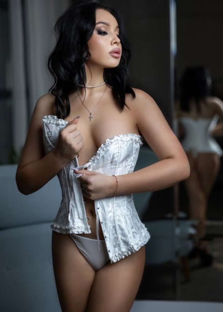 Индивидуалка Эмилия фото № 2 в городе Первоуральск