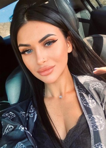 Лейла, Г. Первоуральск